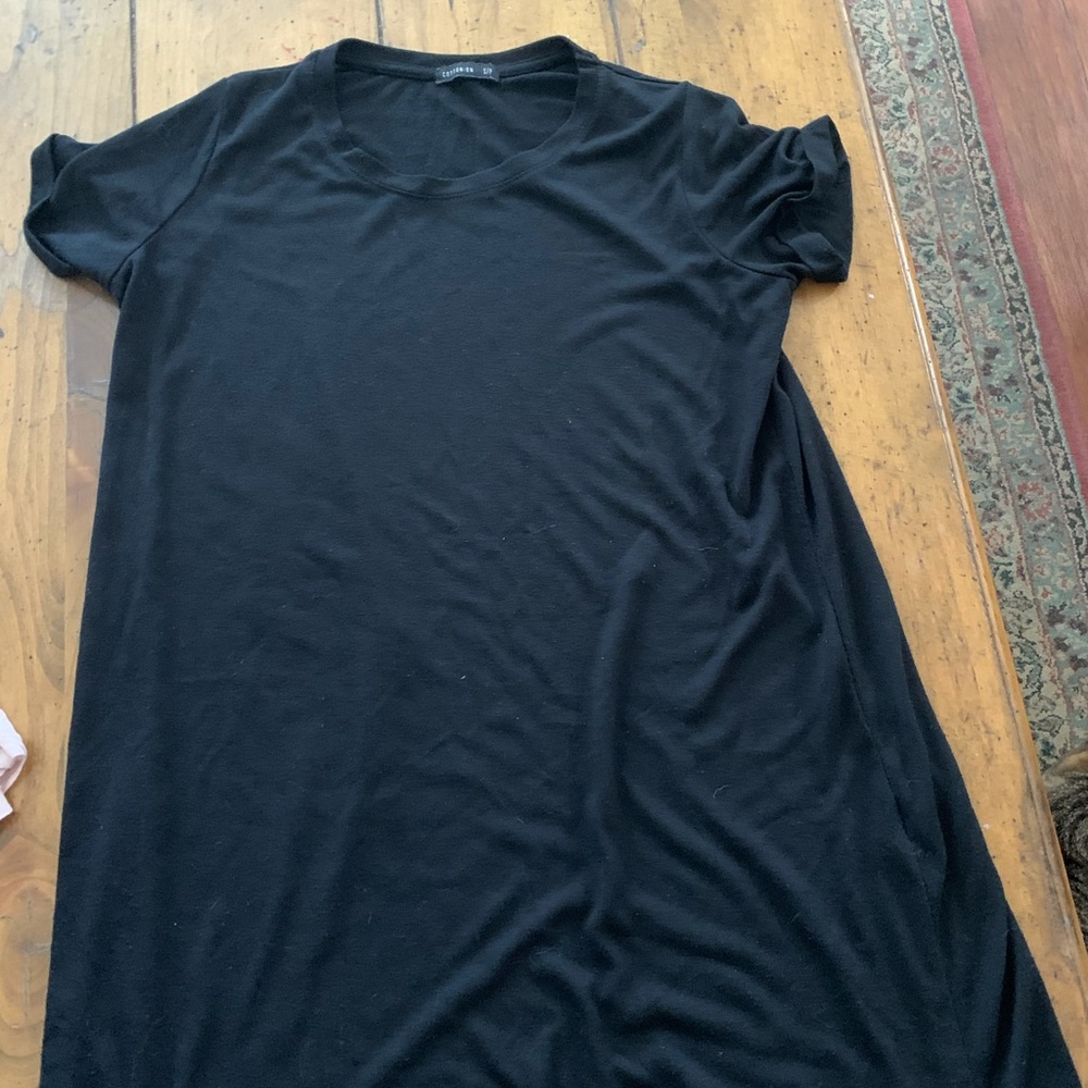 Black dress size small.